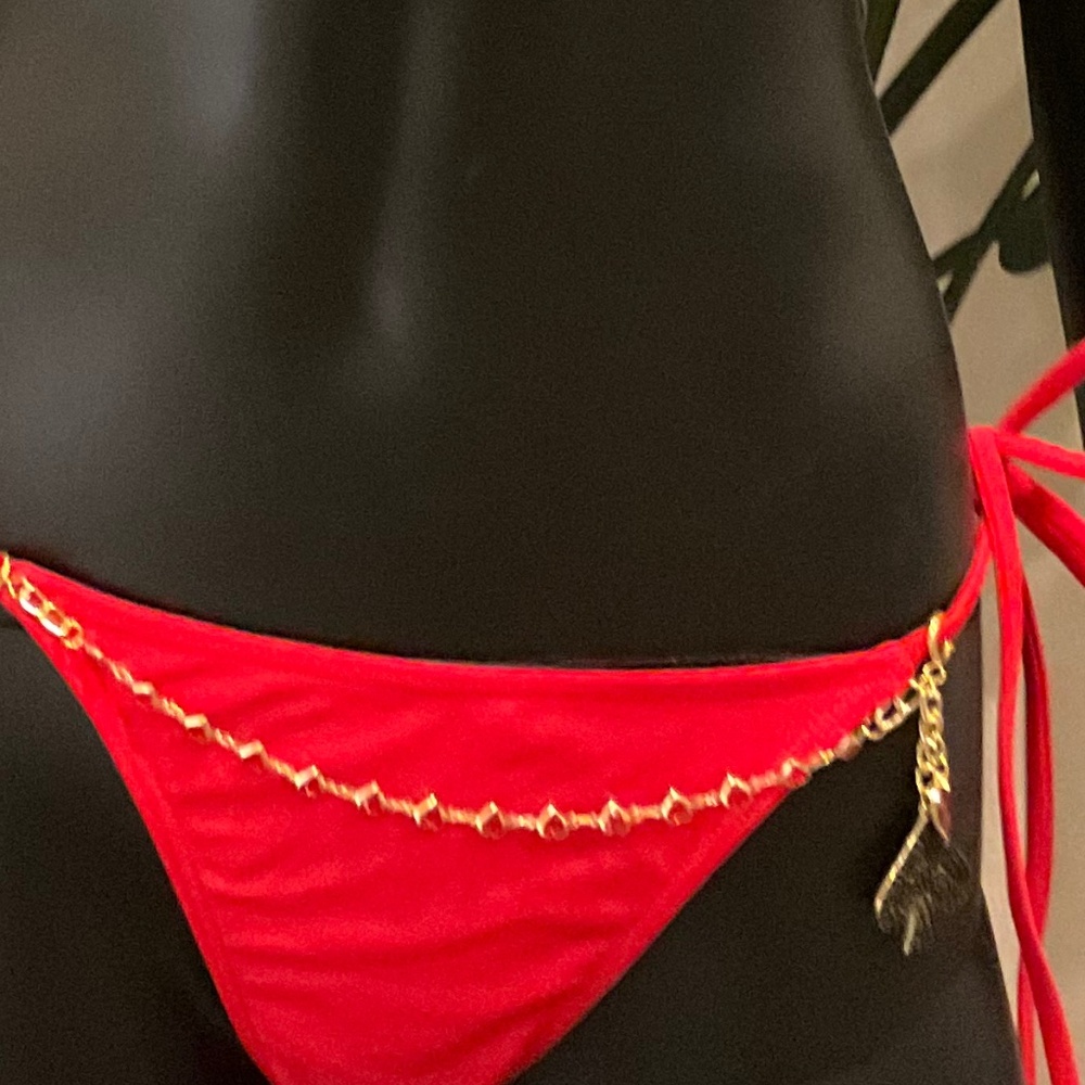 Charming Bikinis Poker Charm Belt! - Picture 4 of 4